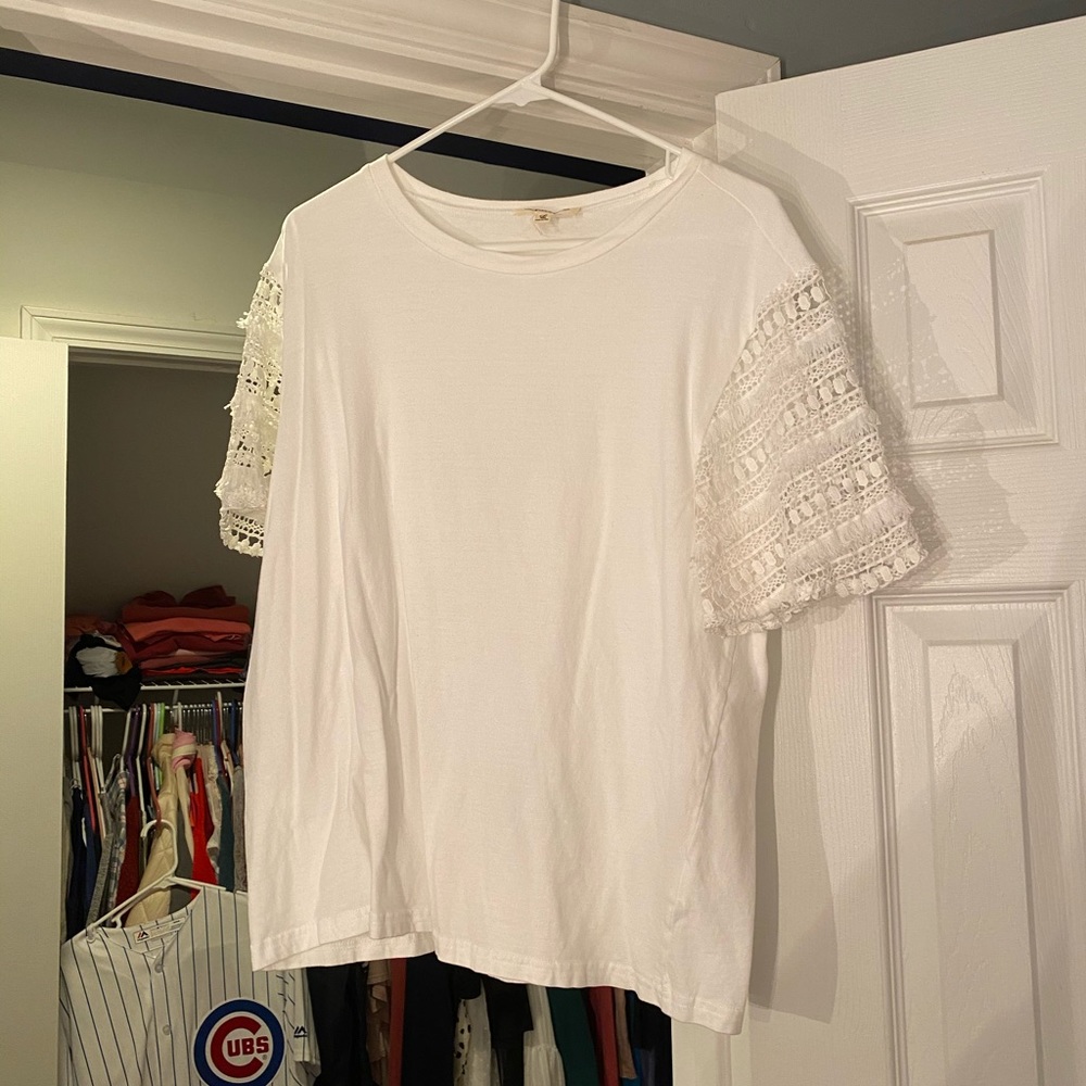 Listicle White Blouse w/ Lace & Fringe Sleeves